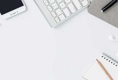 日本国脚手持“战犯”照片合影，英超球队道歉：极为珍视中国球迷，绝非有意冒犯